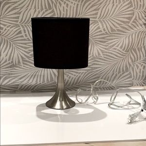 Black shade lamp / light bulb included!!!!